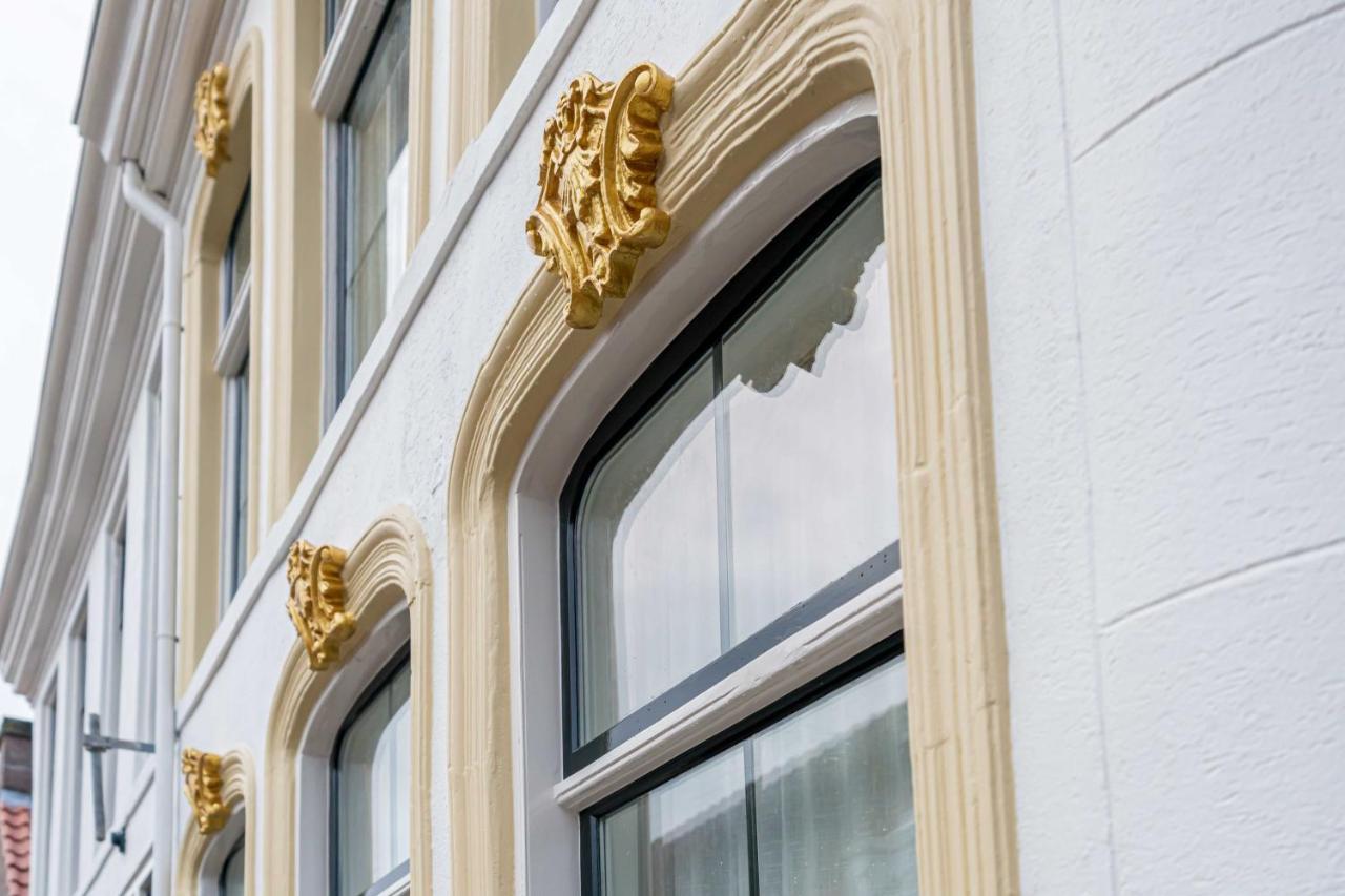 Rb Hostel Зирикзе Экстерьер фото