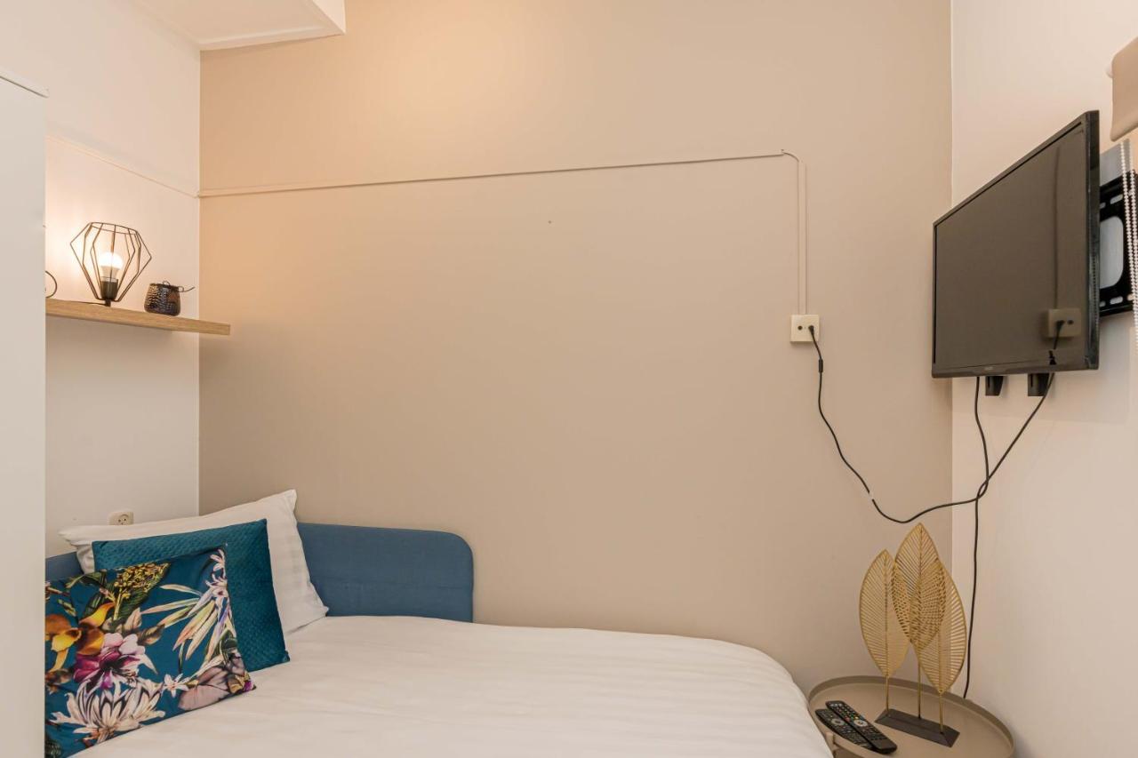 Rb Hostel Зирикзе Экстерьер фото