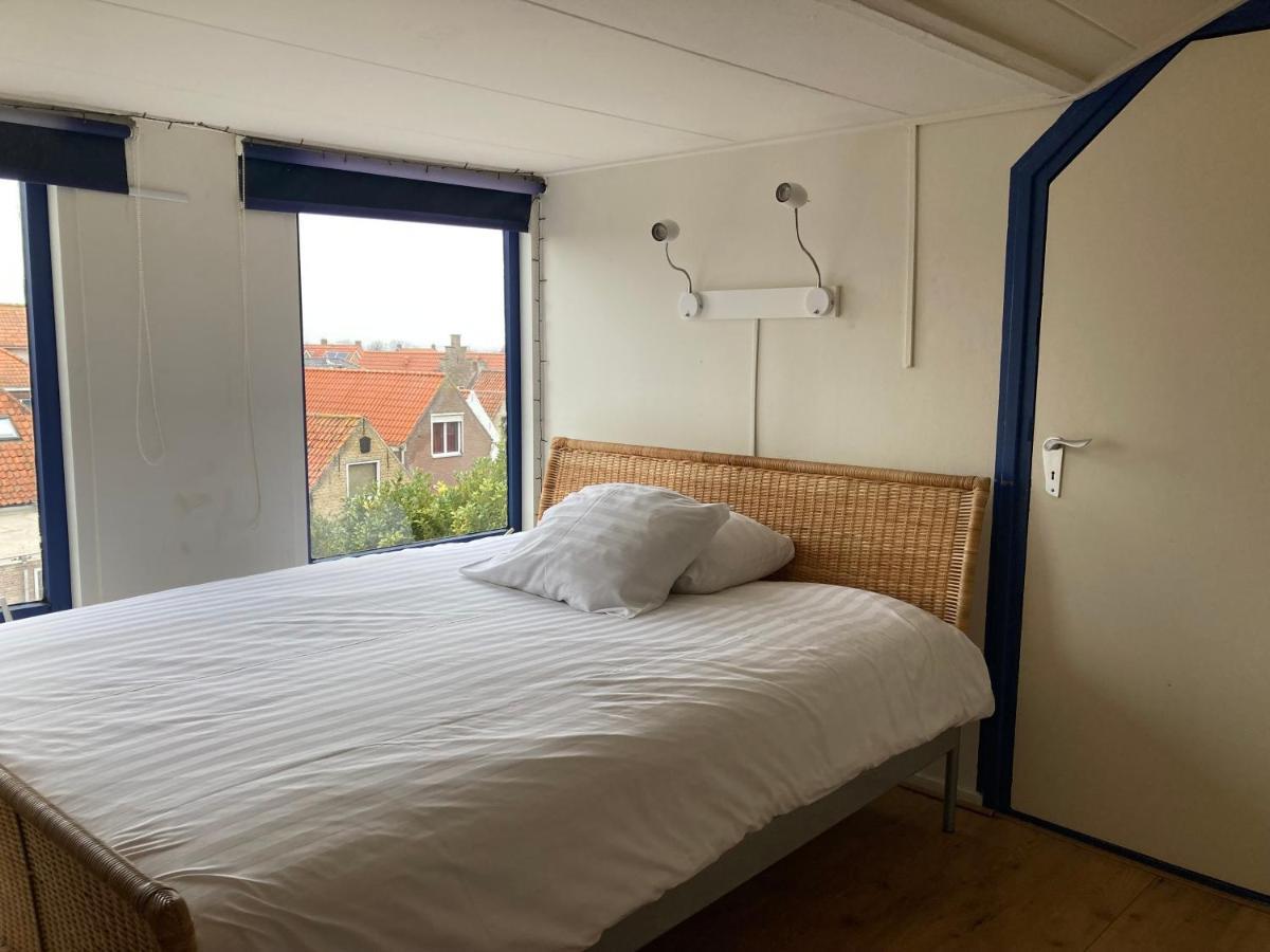 Rb Hostel Зирикзе Экстерьер фото
