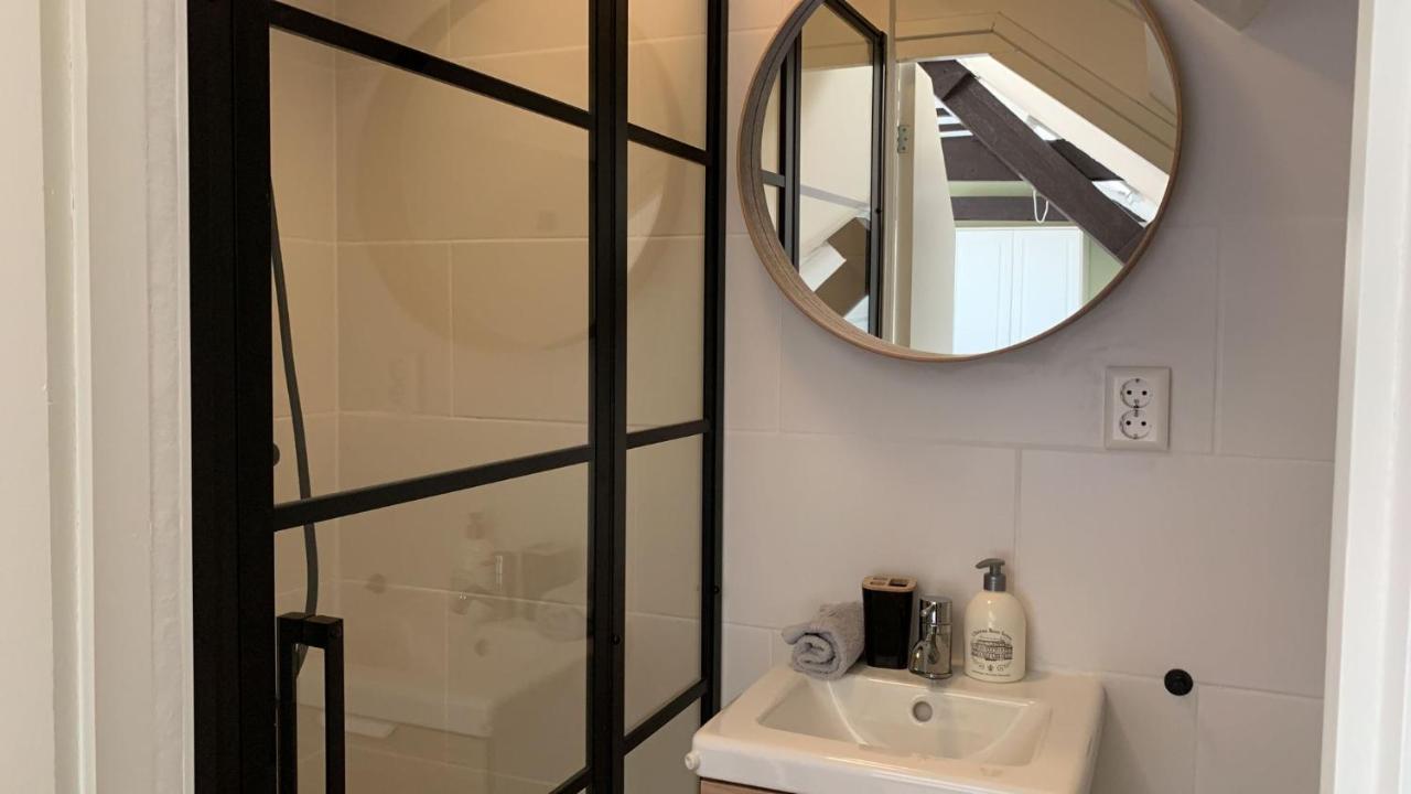 Rb Hostel Зирикзе Экстерьер фото
