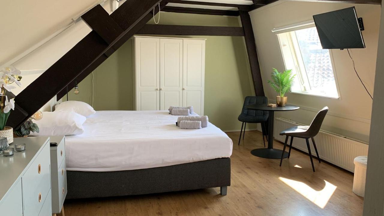 Rb Hostel Зирикзе Экстерьер фото